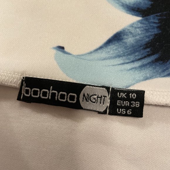 SOLD Boohoo Floral Off The Shoulder Skater Dress - Picture 6 of 11